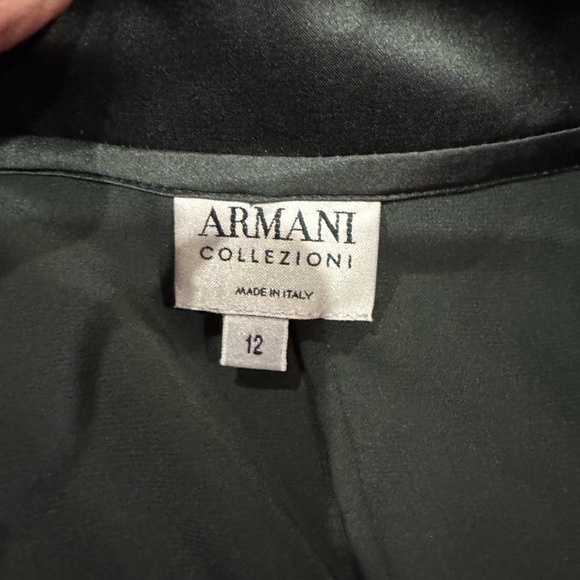 Armani Collezioni silk hunter green button down top size 10/12 - Picture 4 of 7